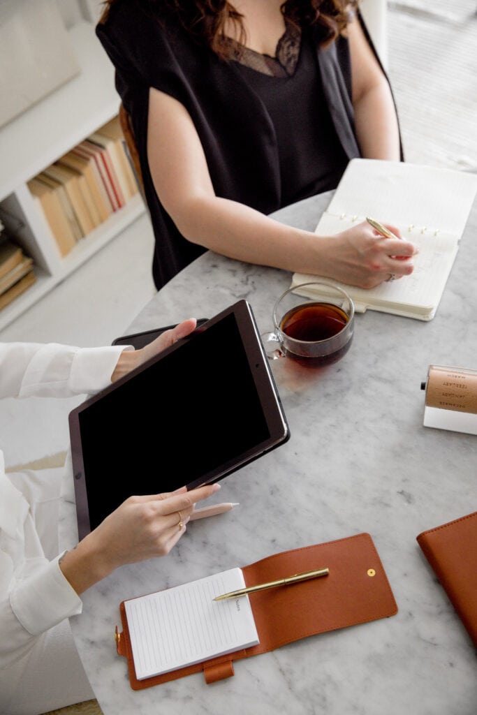 Scale Your Coaching Business - Find Coaching Clients Fast