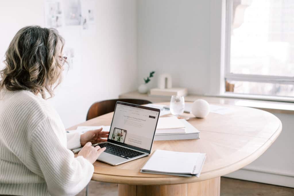 How To Craft Irresistible Time-Sensitive Offers in Facebook Groups