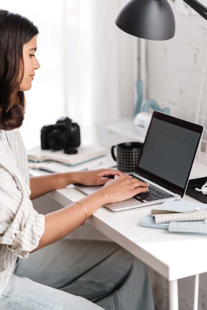 How To Craft Irresistible Time-Sensitive Offers in Facebook Groups