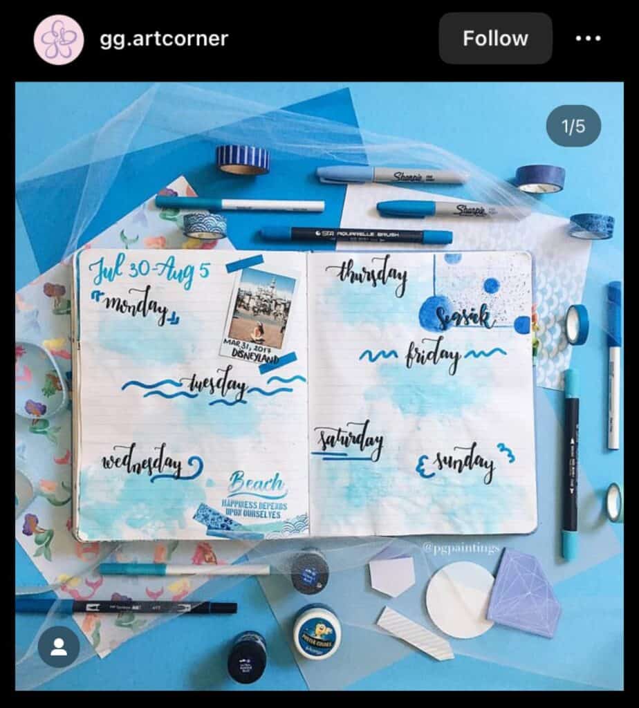 weekly blue bullet journal spread